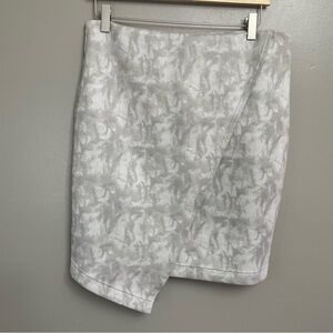 NWT 209 wst 38 women’s size 8 Asymmetrical Mini Skirt
